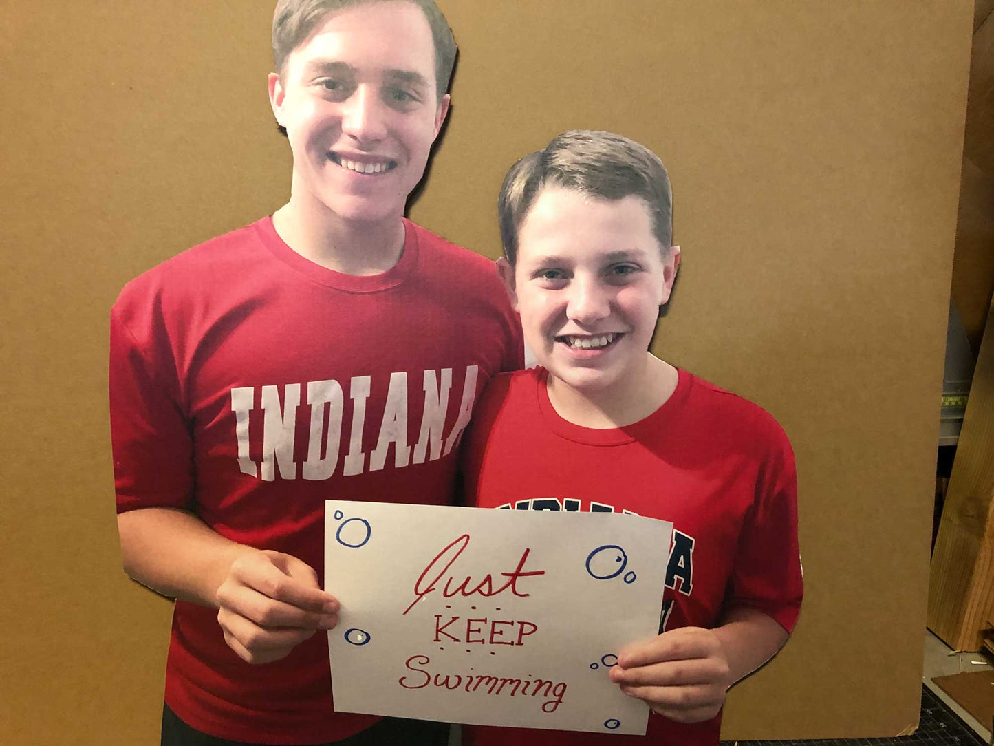 36" 2-Person Waist-Up Cutout (2pcs)