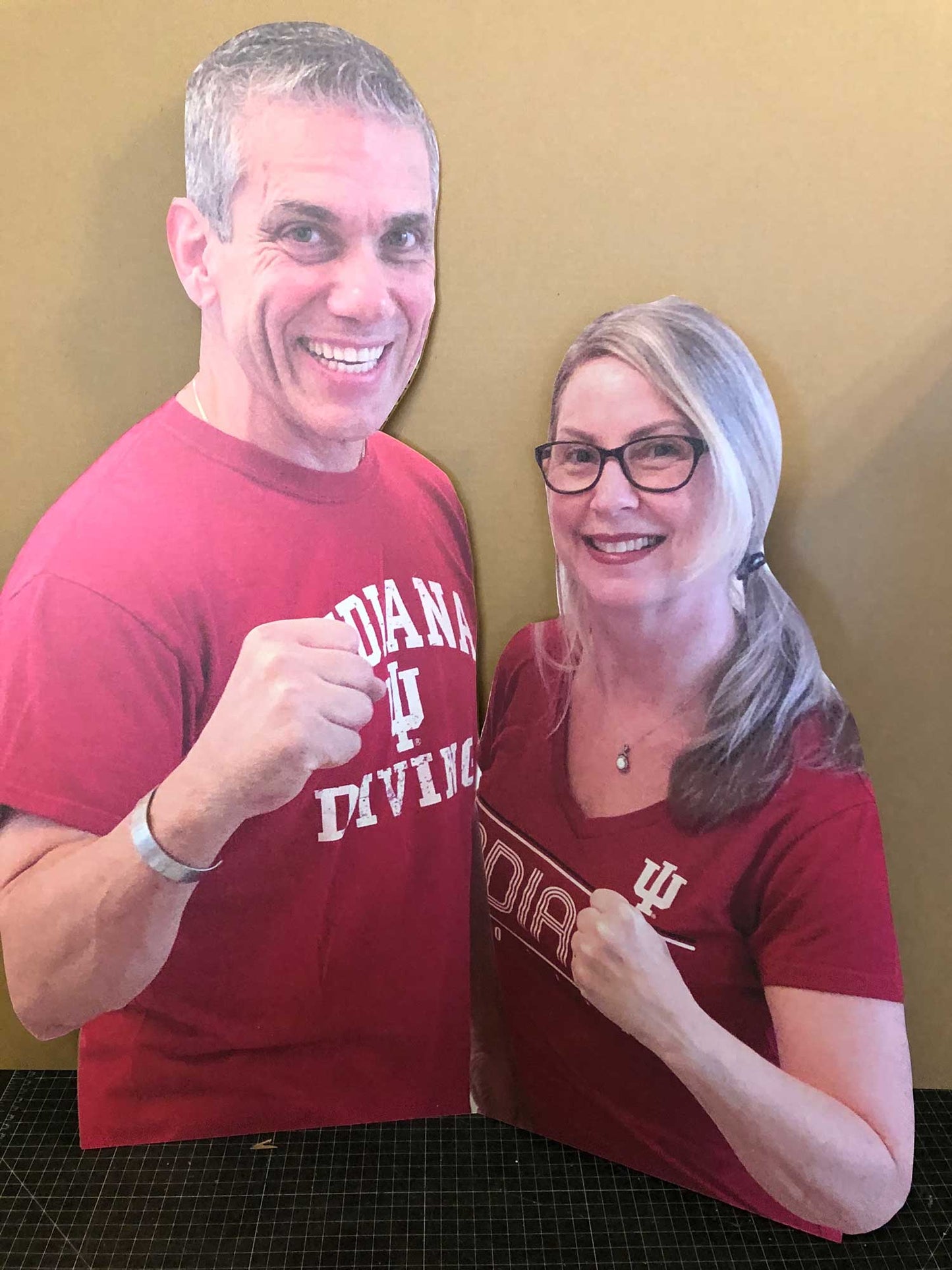 36" 2-Person Waist-Up Cutout (2pcs)