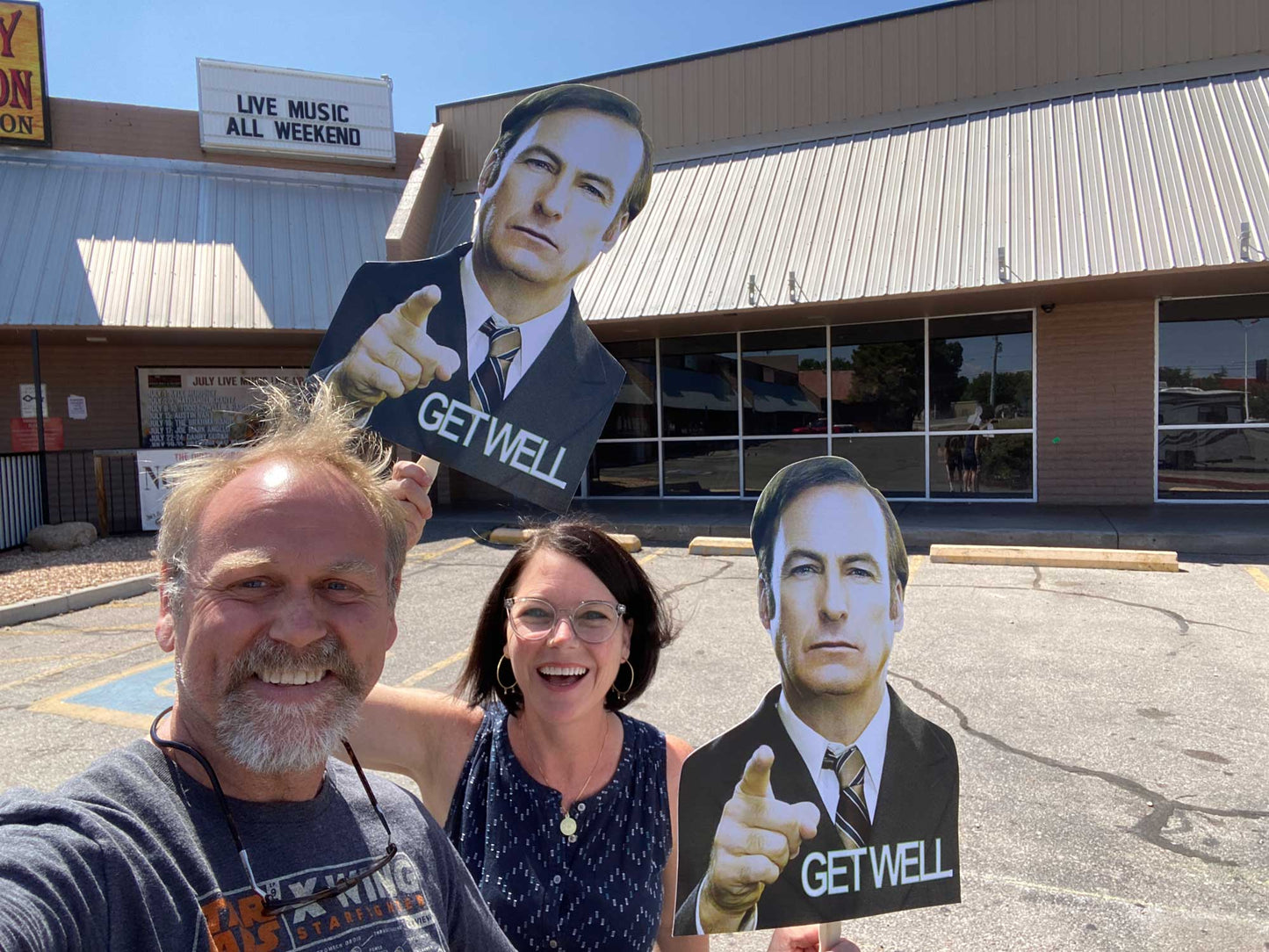 12"x18" Big Head (2 pack)