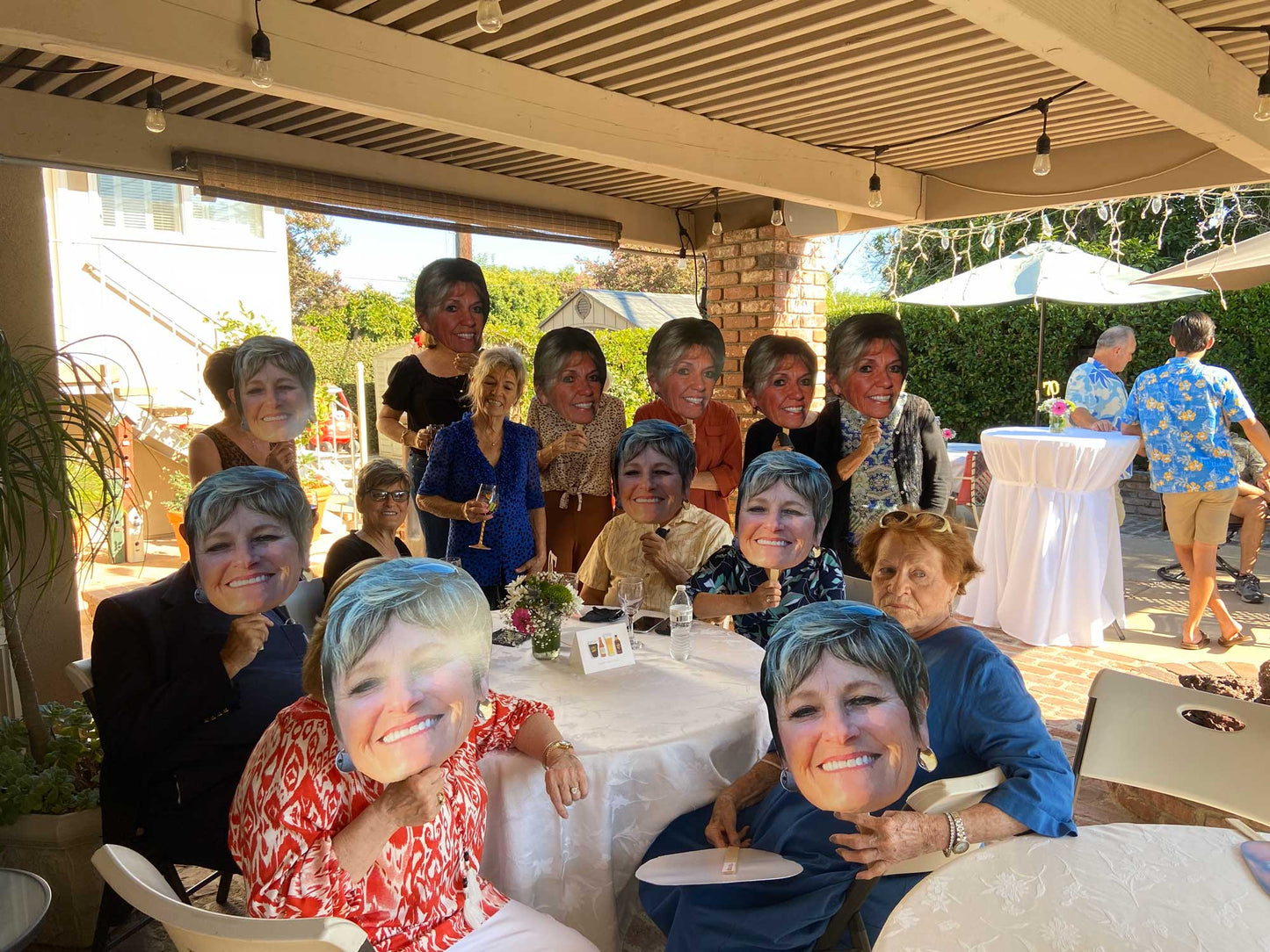 12"x18" Big Head (2 pack)