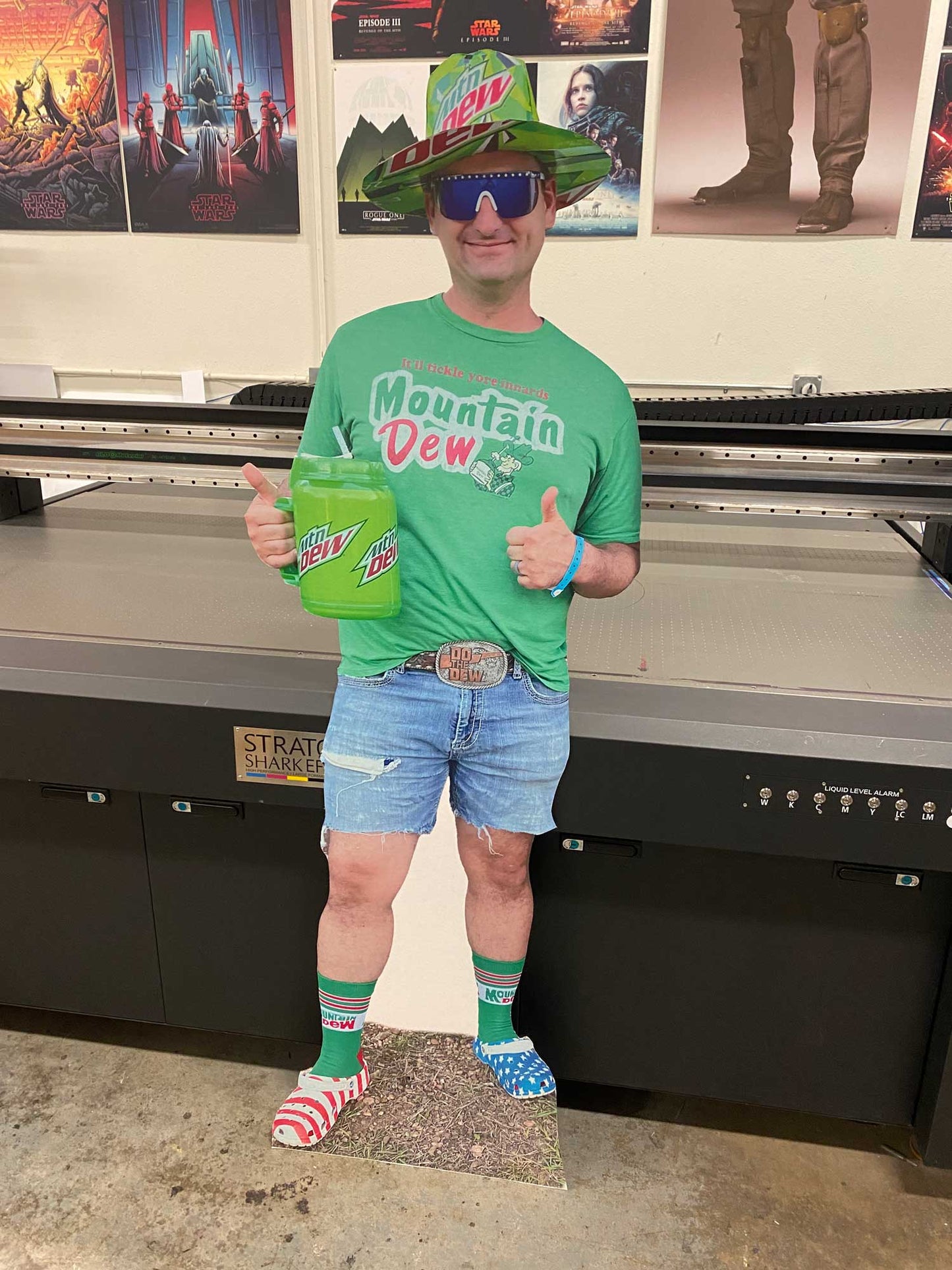 5' 6" Life-size Cutout