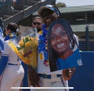 12"x18" Big Head (2 pack)