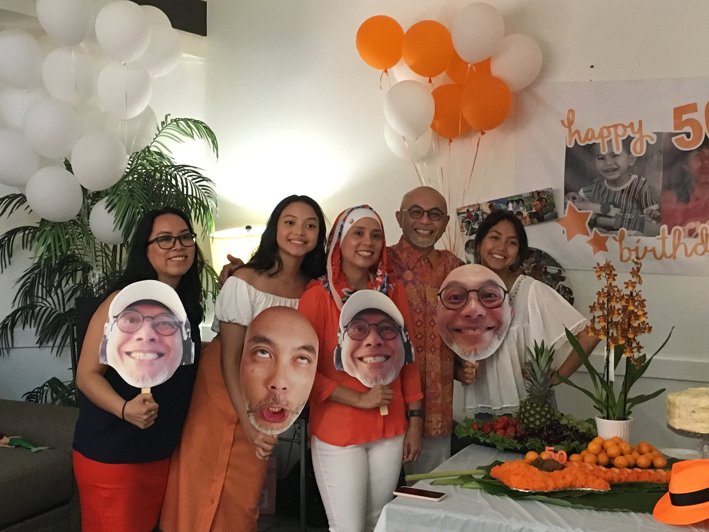 12"x18" Big Head (2 pack)